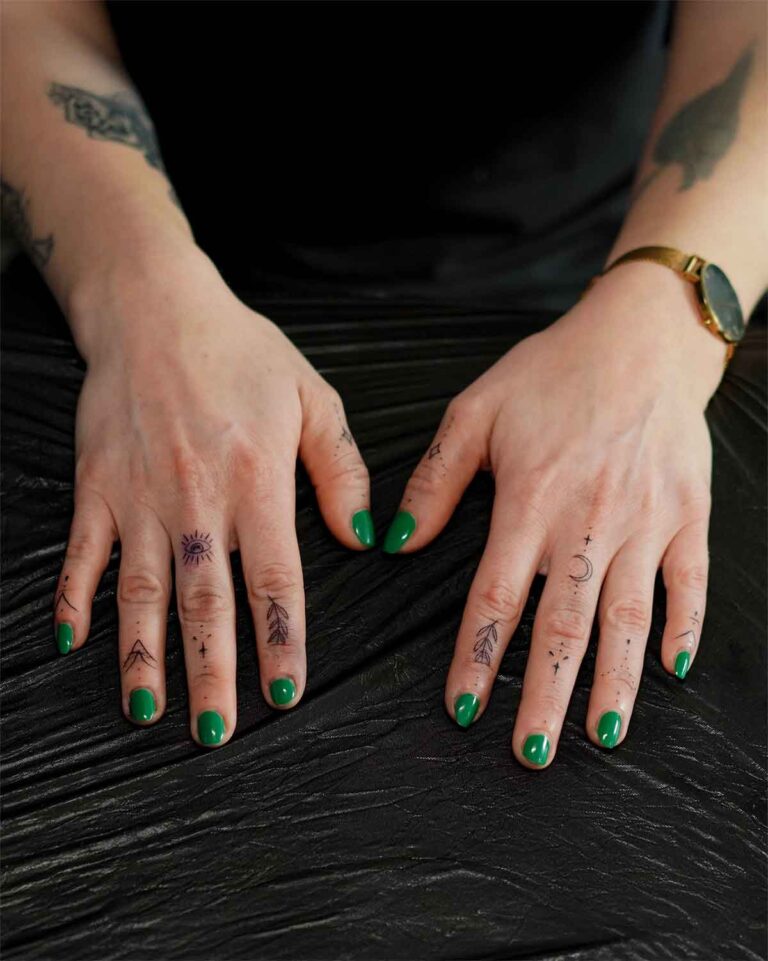 fineline-finger-tatovering